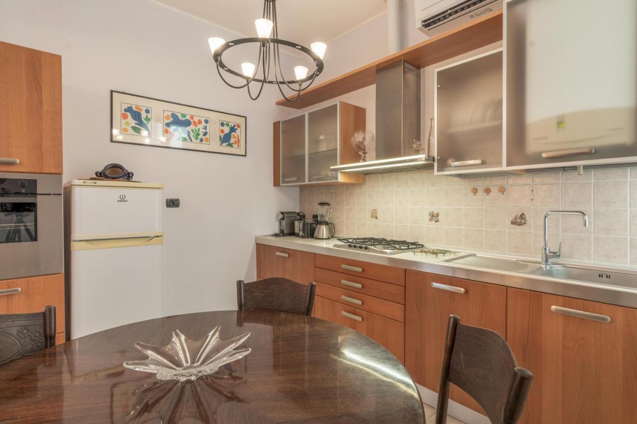 Appartement Vele D'Amare à Imperia Extérieur photo